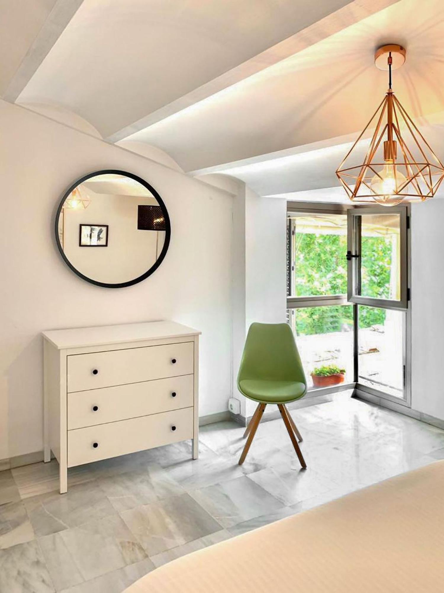 Charming 2 Bedroom Boutique Triplex Apartment With Private Terrace At Seville City Center By Ocityzen Exteriér fotografie